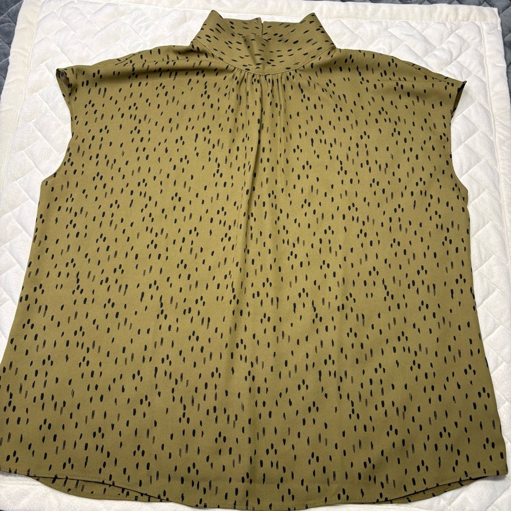 Worthington Olive Khaki Speckled Mock-Neck Sleeveless Blouse- Women’s Med